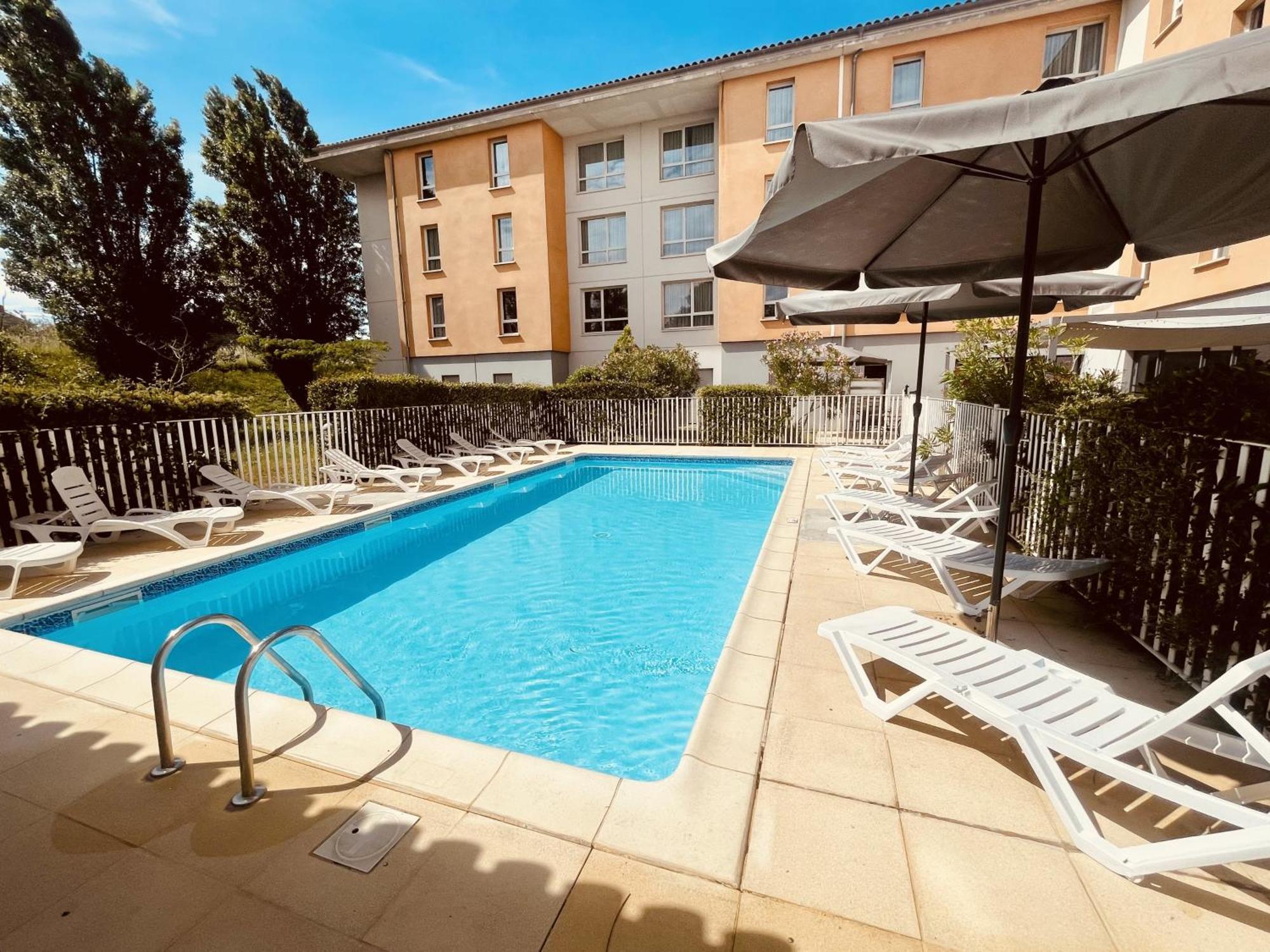 Comfort Aparthotel Carcassonne Eksteriør billede